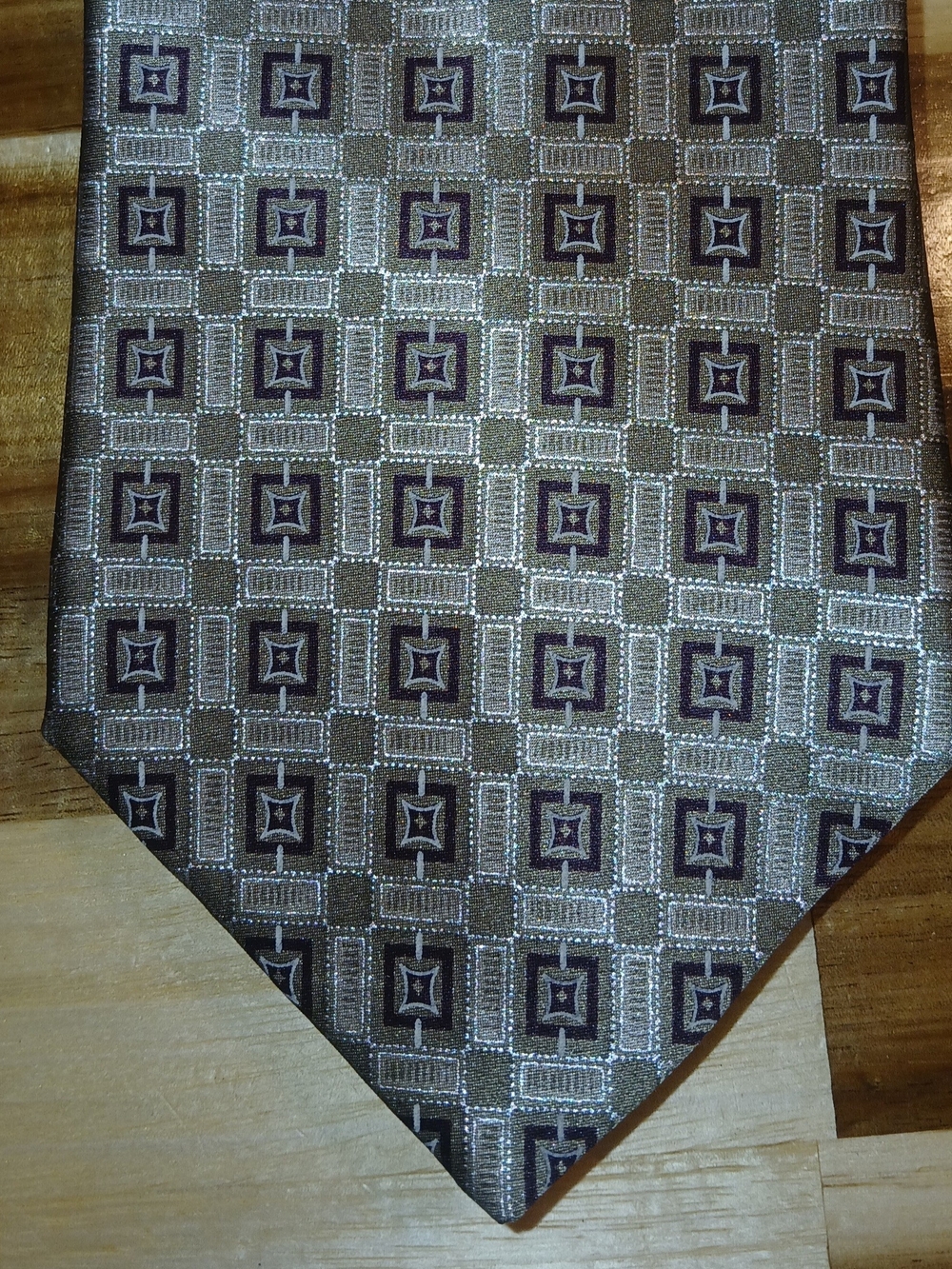 Murano Classic Geometric Burgandy & Beige Men's Tie